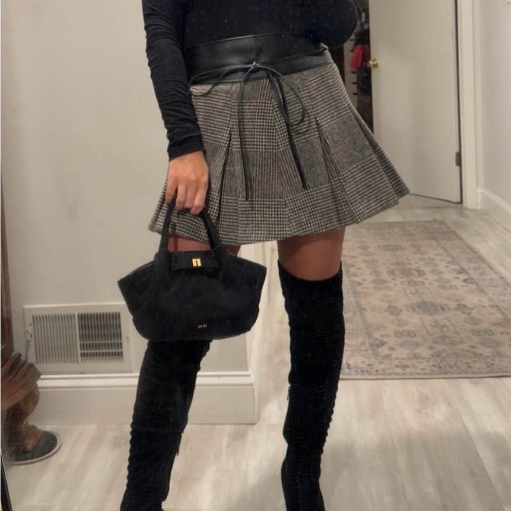 NAKED WARDROBE_  Plaid Pleated Mini Skirt_Small